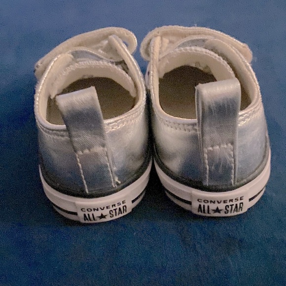Converse All Star silver sneakers size6 💕 - Picture 4 of 7